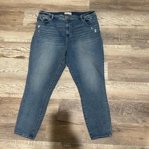 Curve Love Super Skinny Ankle Jeans
